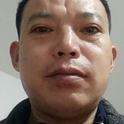 高大向荼蘼的照片