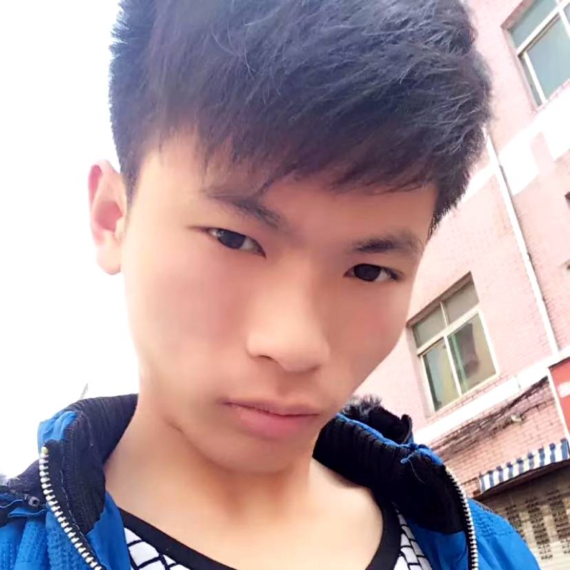 帅哥挽手朴实的照片