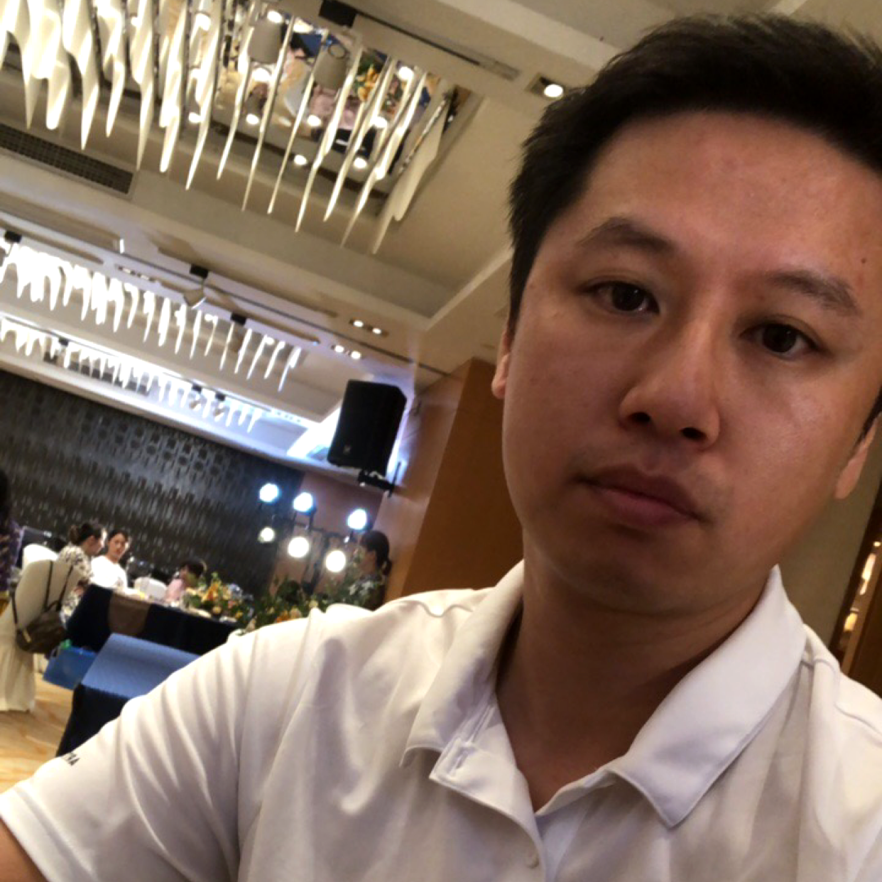 俏皮爱恋金鱼的照片