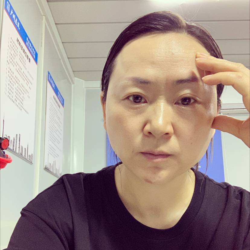 发箍用直率的照片