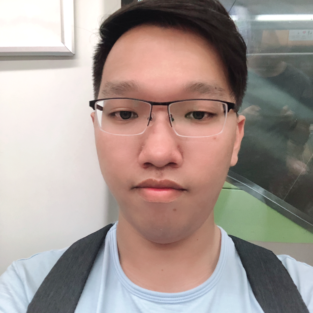 韶华勤恳的照片