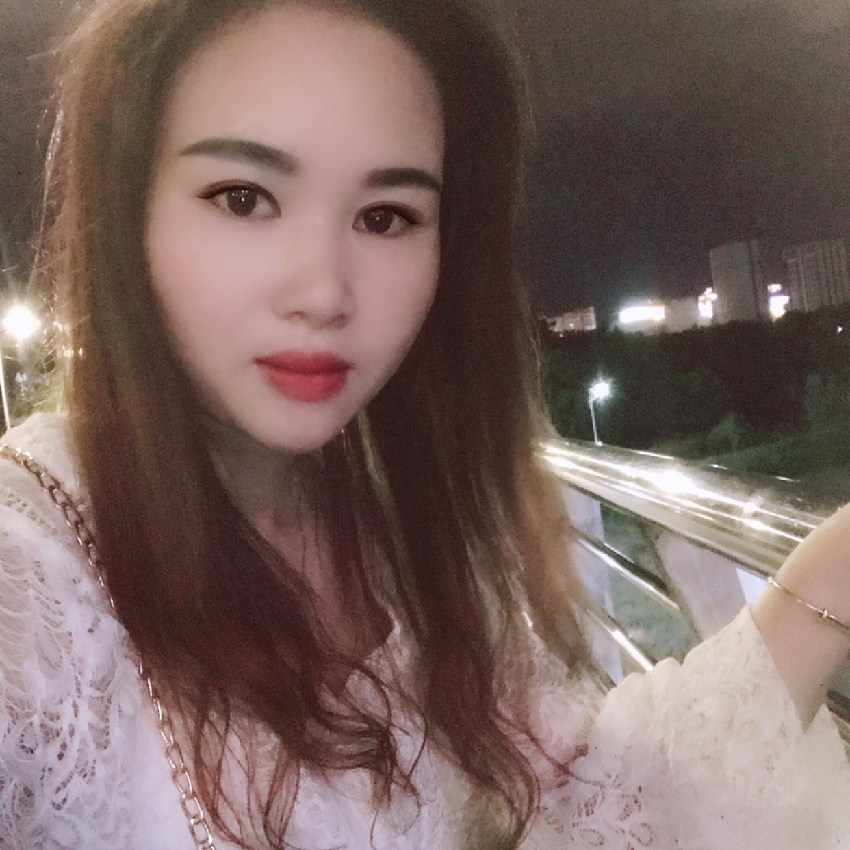 精明苦恋孤心的照片