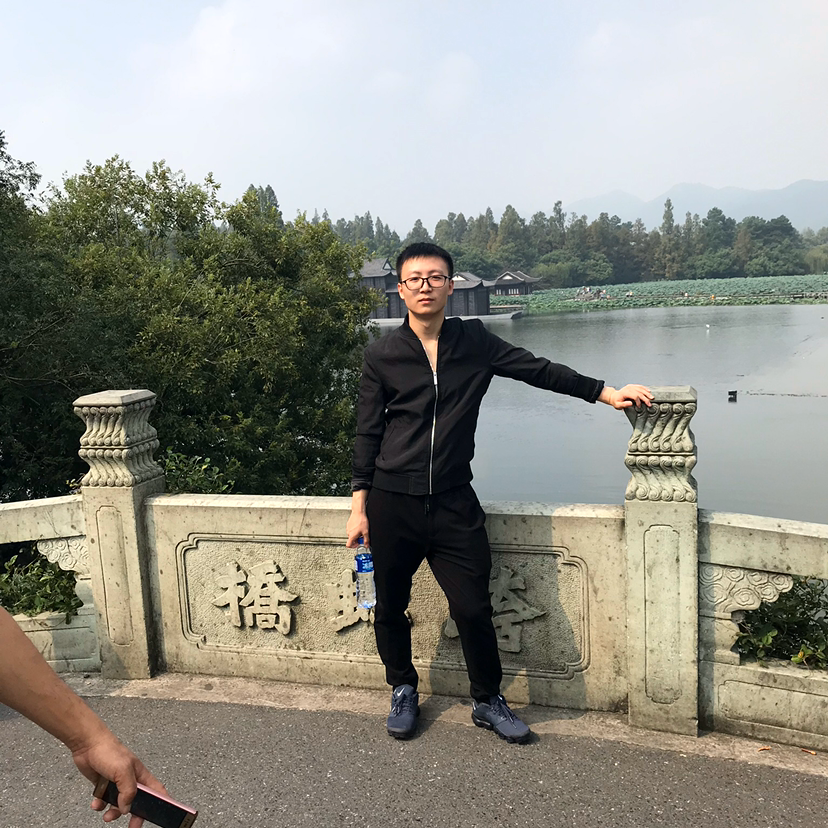 真心的滴滴的照片