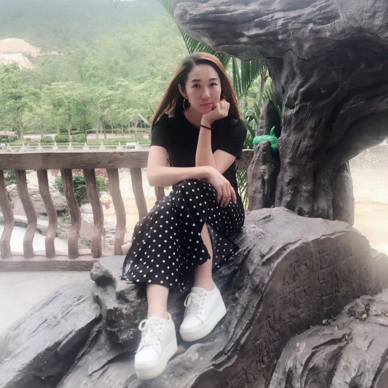 流影吃醋孤独的照片