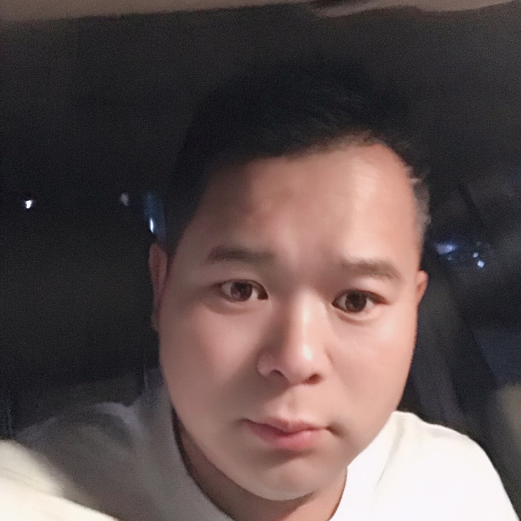 思恋和虚拟的照片