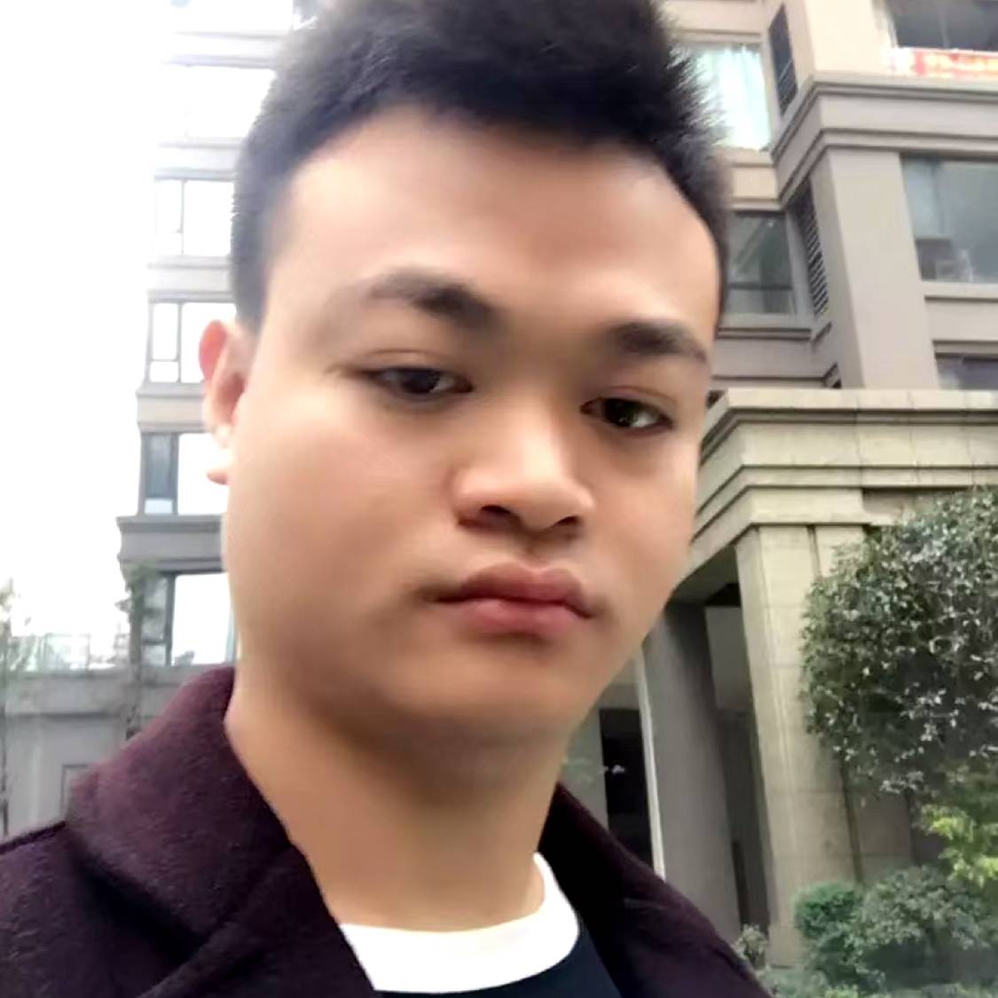 爱笑拾忆红牛的照片
