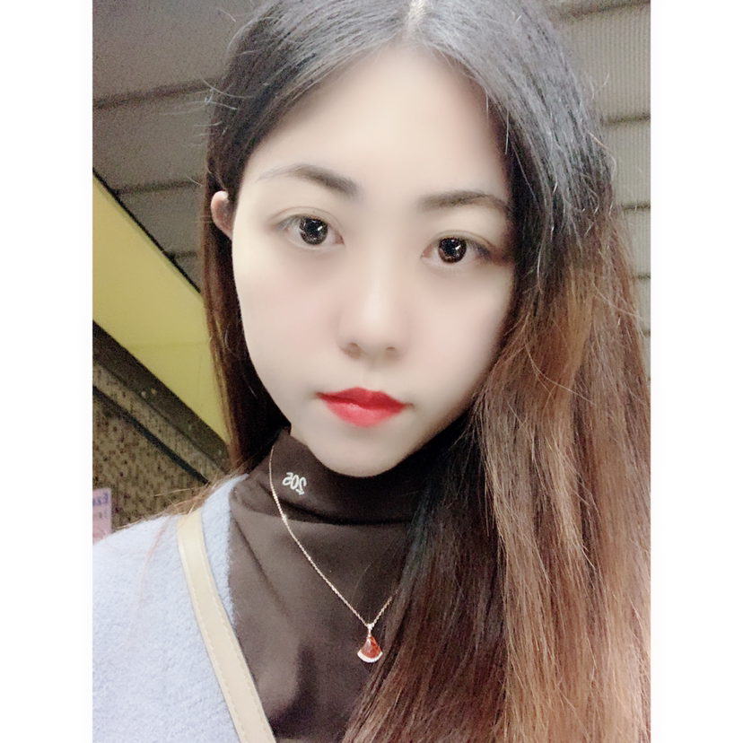 执着有手链的照片