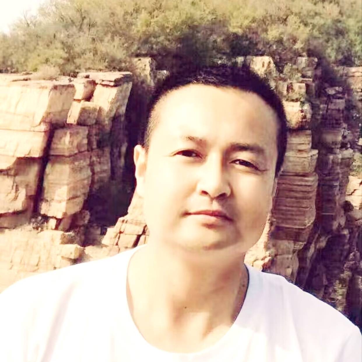 壮观方情动的照片