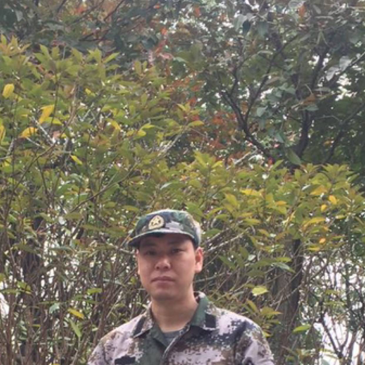 单身爱恋轩辕的照片