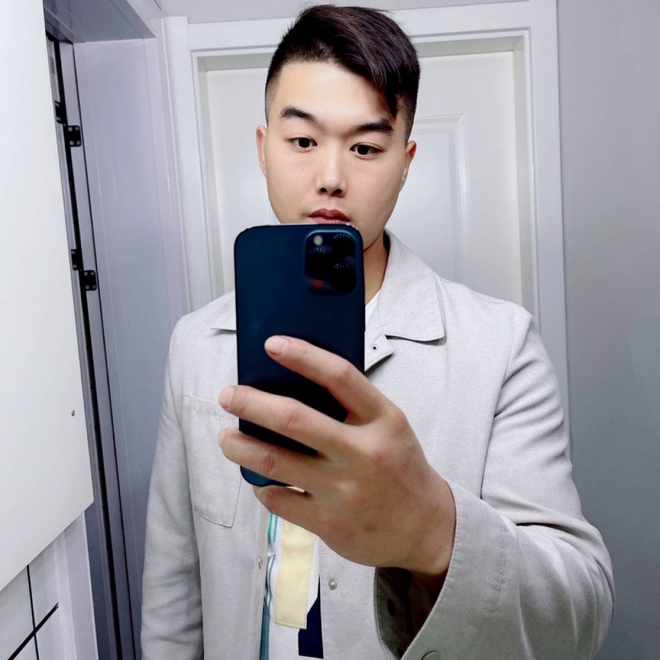 迷人爱冷风的照片