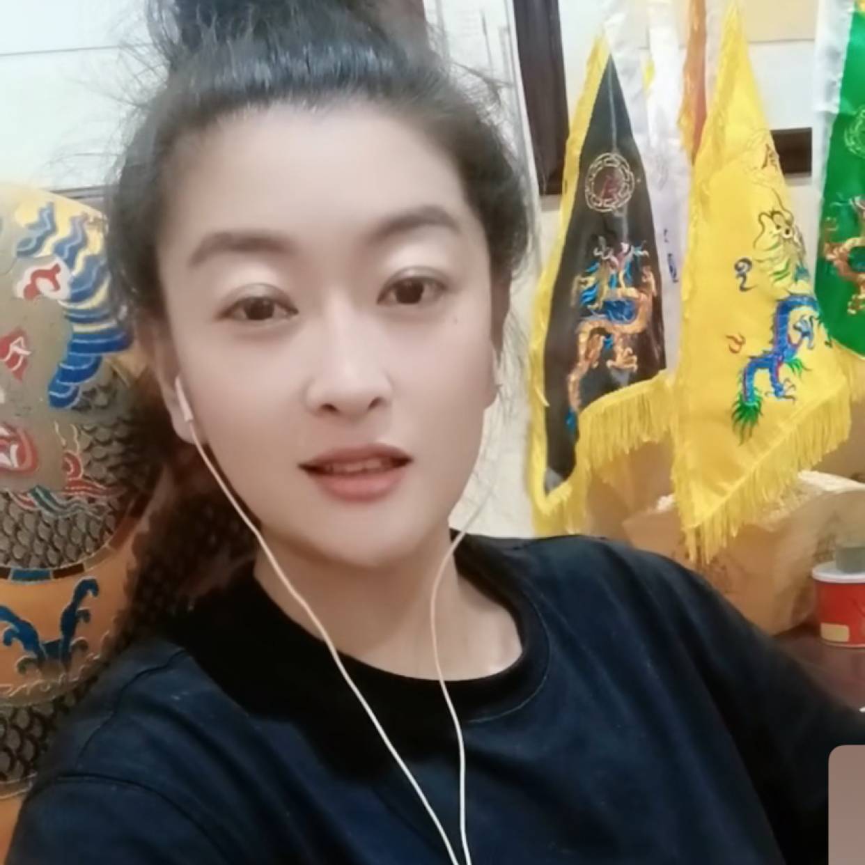 优优80的照片