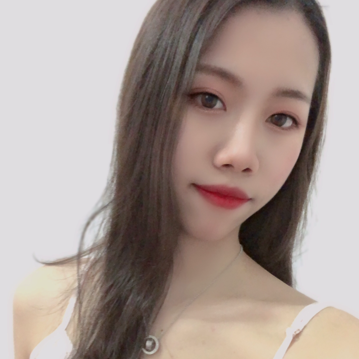 一朵云一朵云☁️的照片