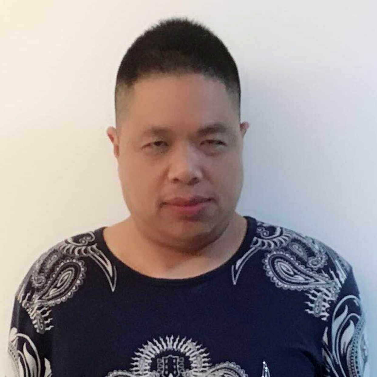 光辉岁月康康的照片