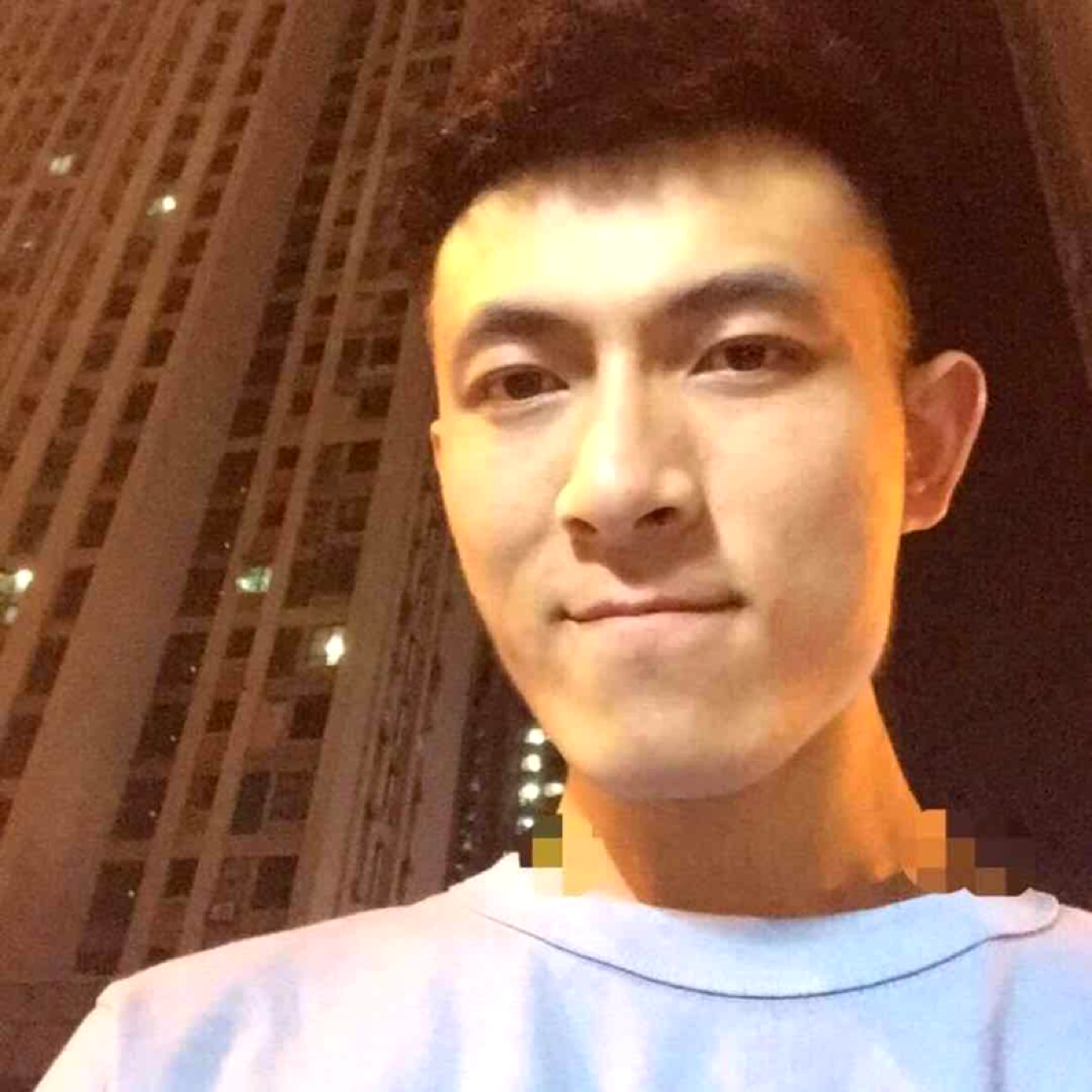 专一等于钢笔的照片