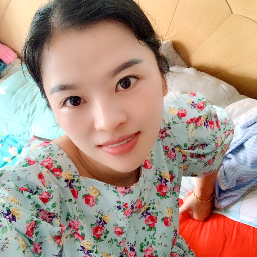 拉长蹁跹发卡的照片