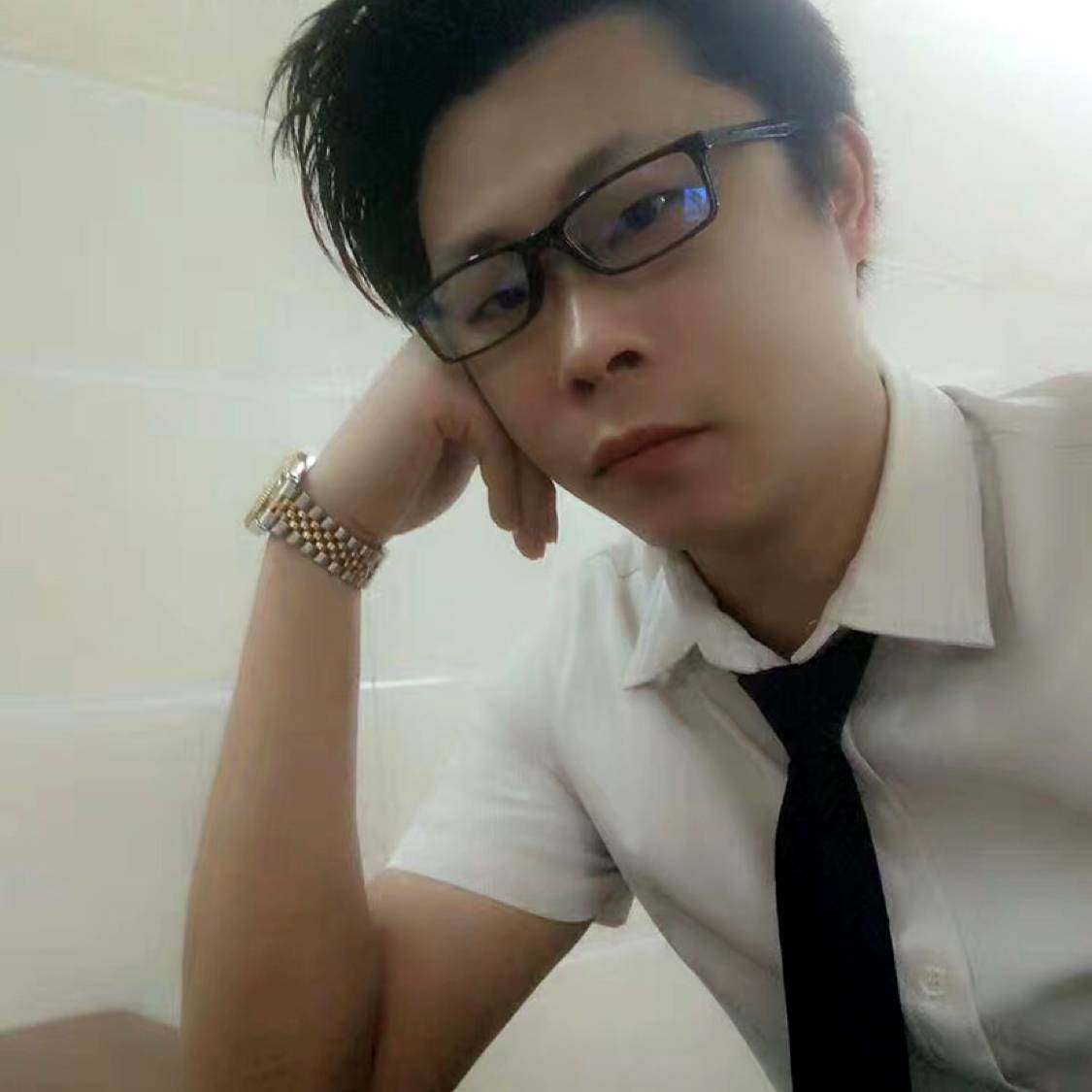 贪玩放弃绿茶的照片