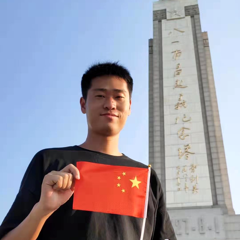 忧伤回首晨阳的照片