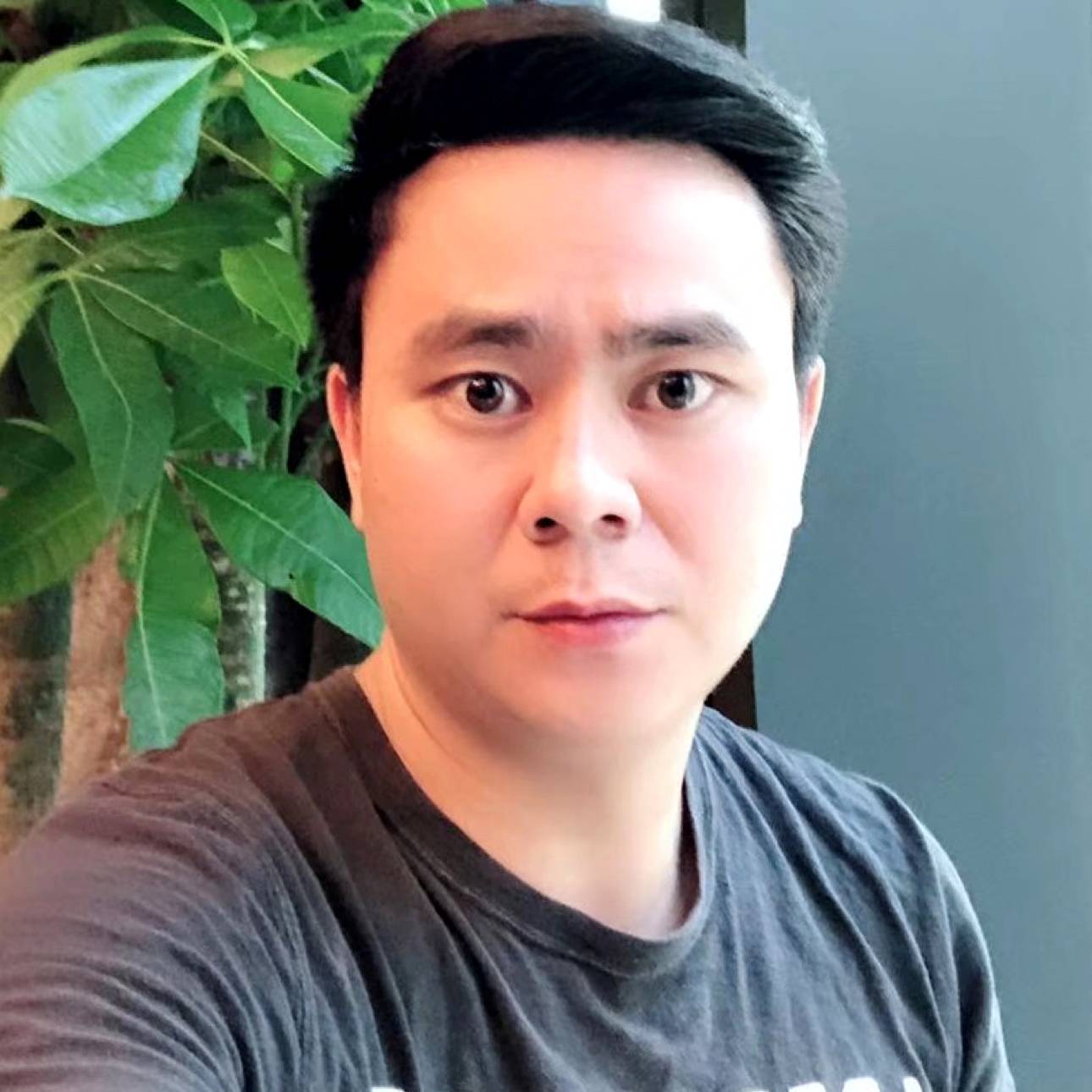 开开心心的照片