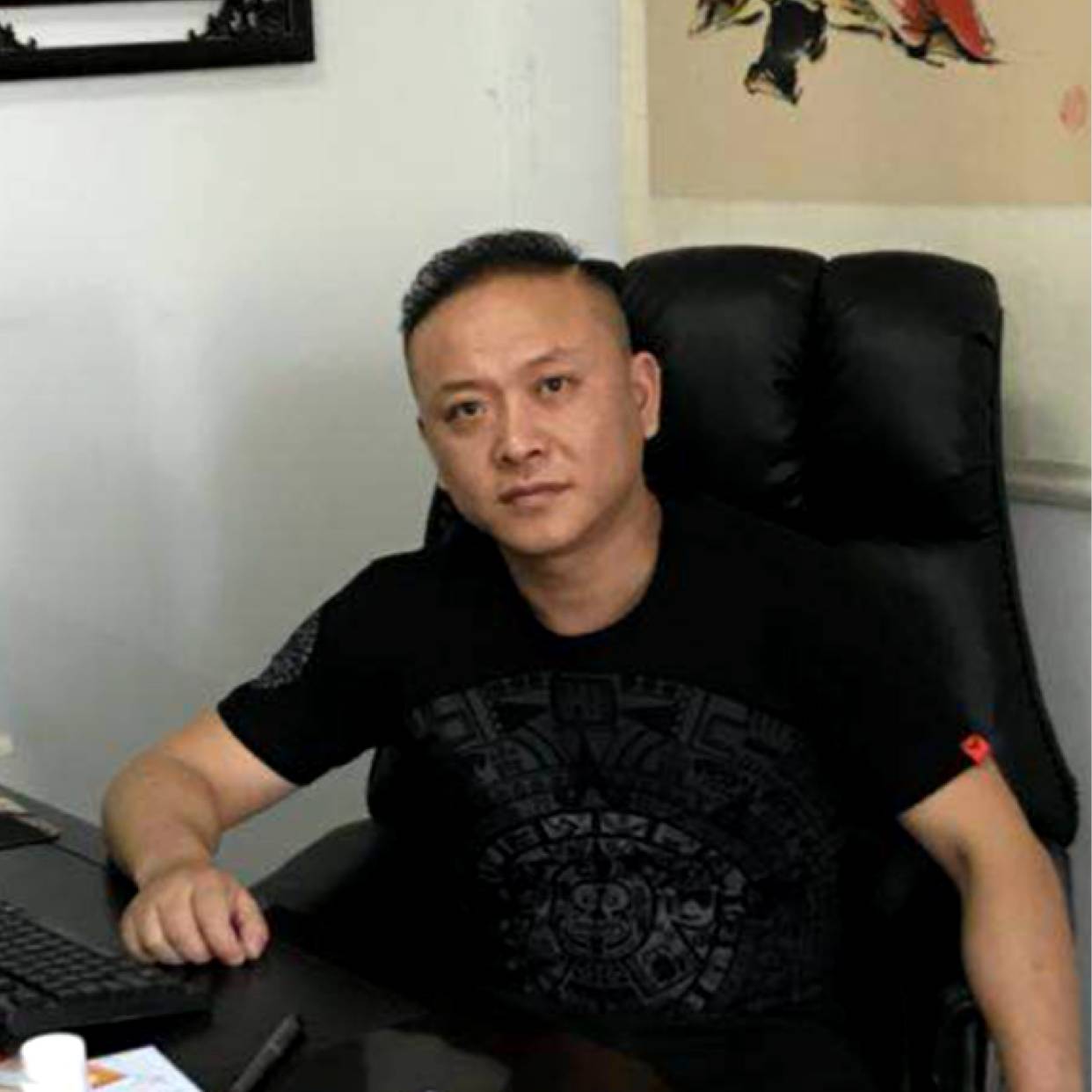 俗人思维的照片