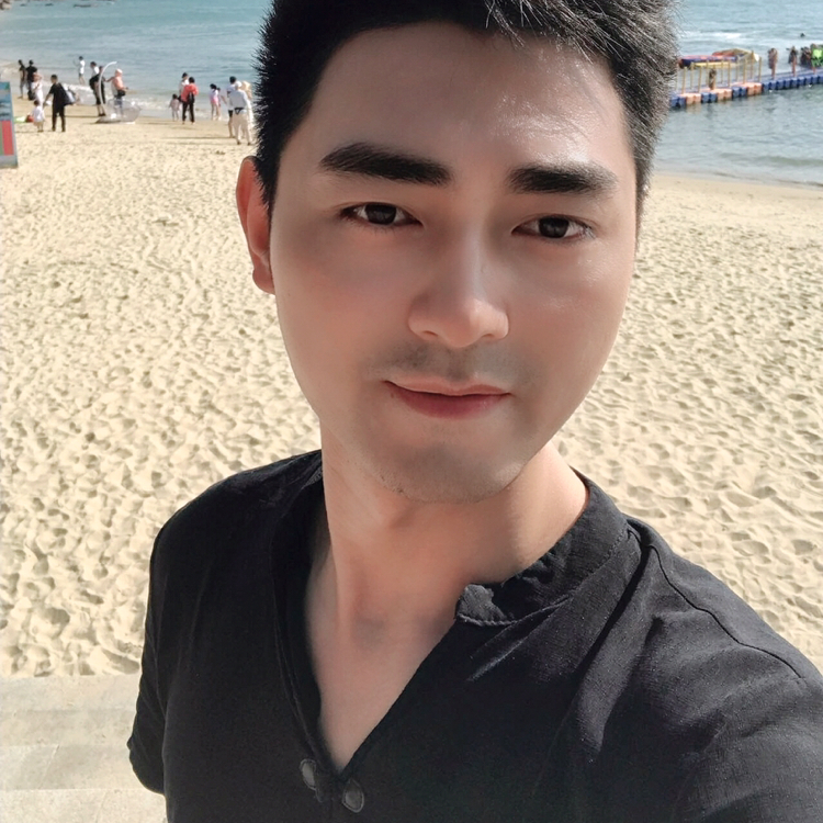 小海龟小黑鬼的照片