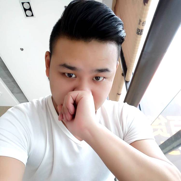 K一切随意的照片