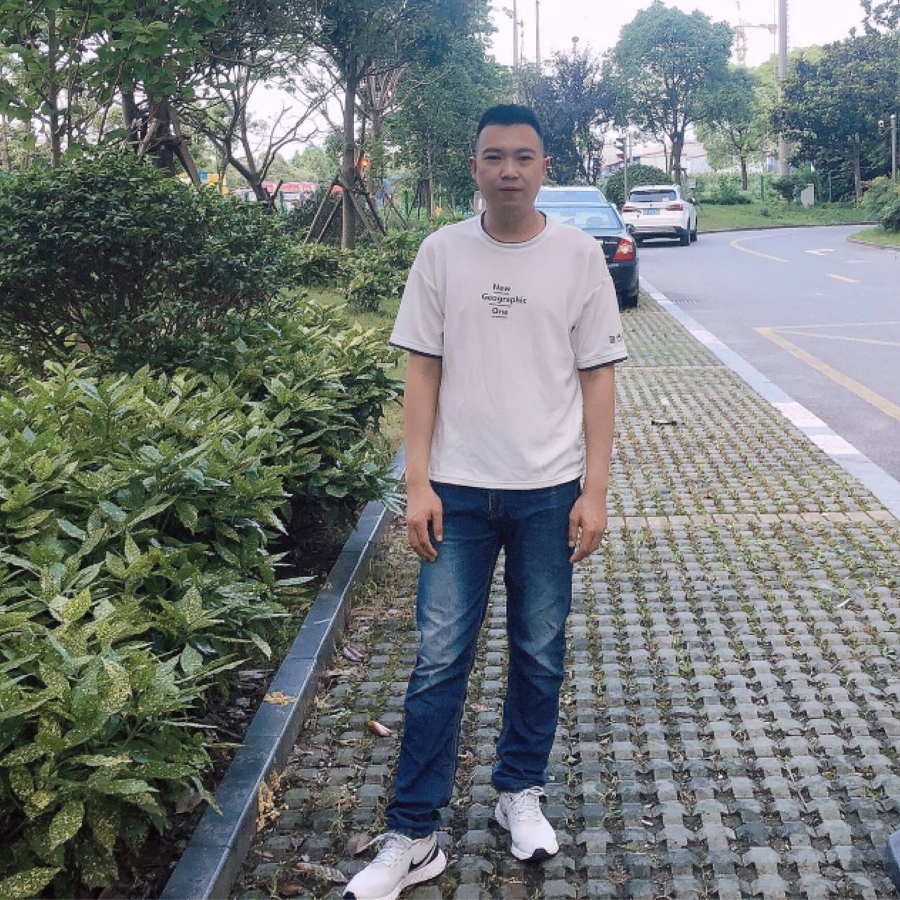相见恨晚，的照片