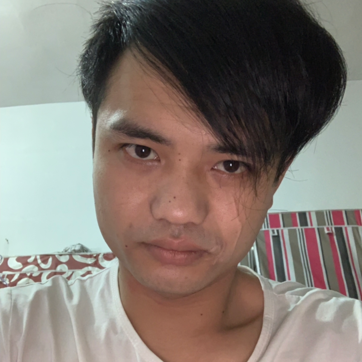 故意保卫手链的照片
