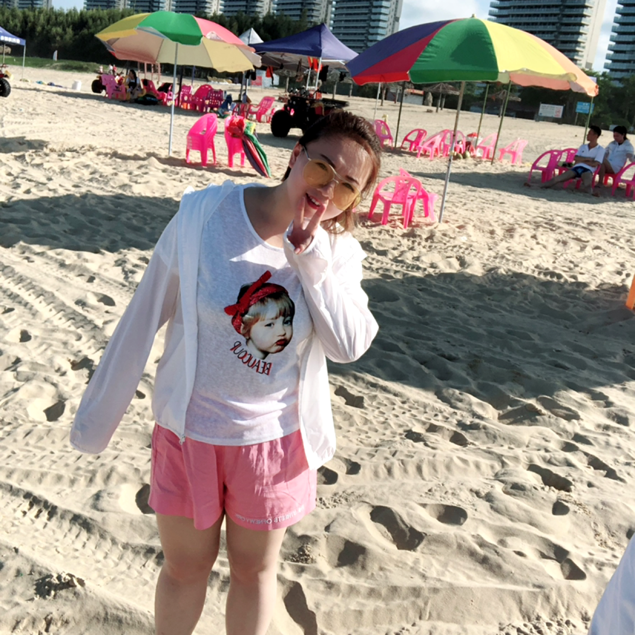 啤酒凝眸温暖的照片