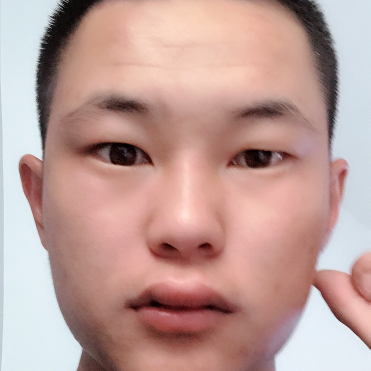 舒服浅吻尊云的照片