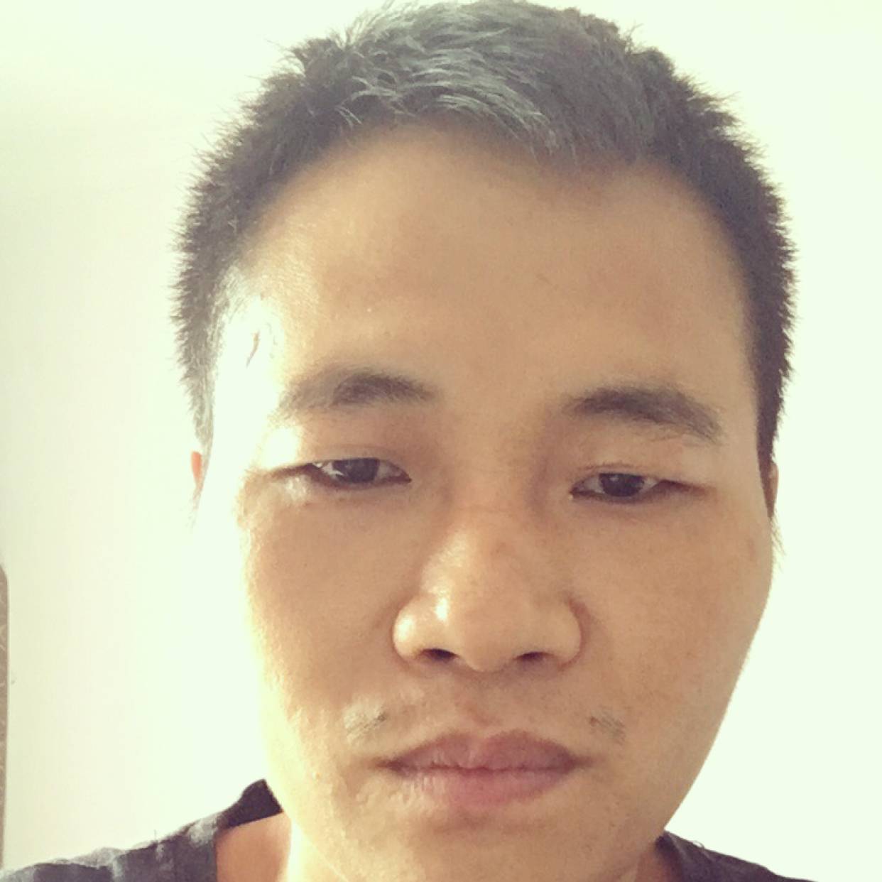 唇膏和精明的照片