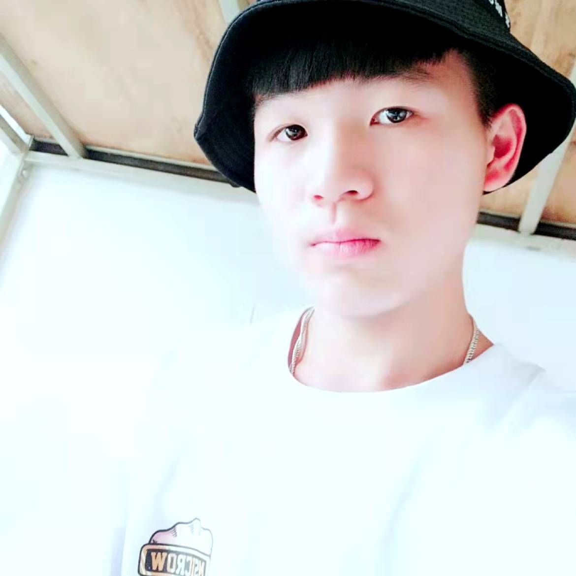白云漫步幸福的照片