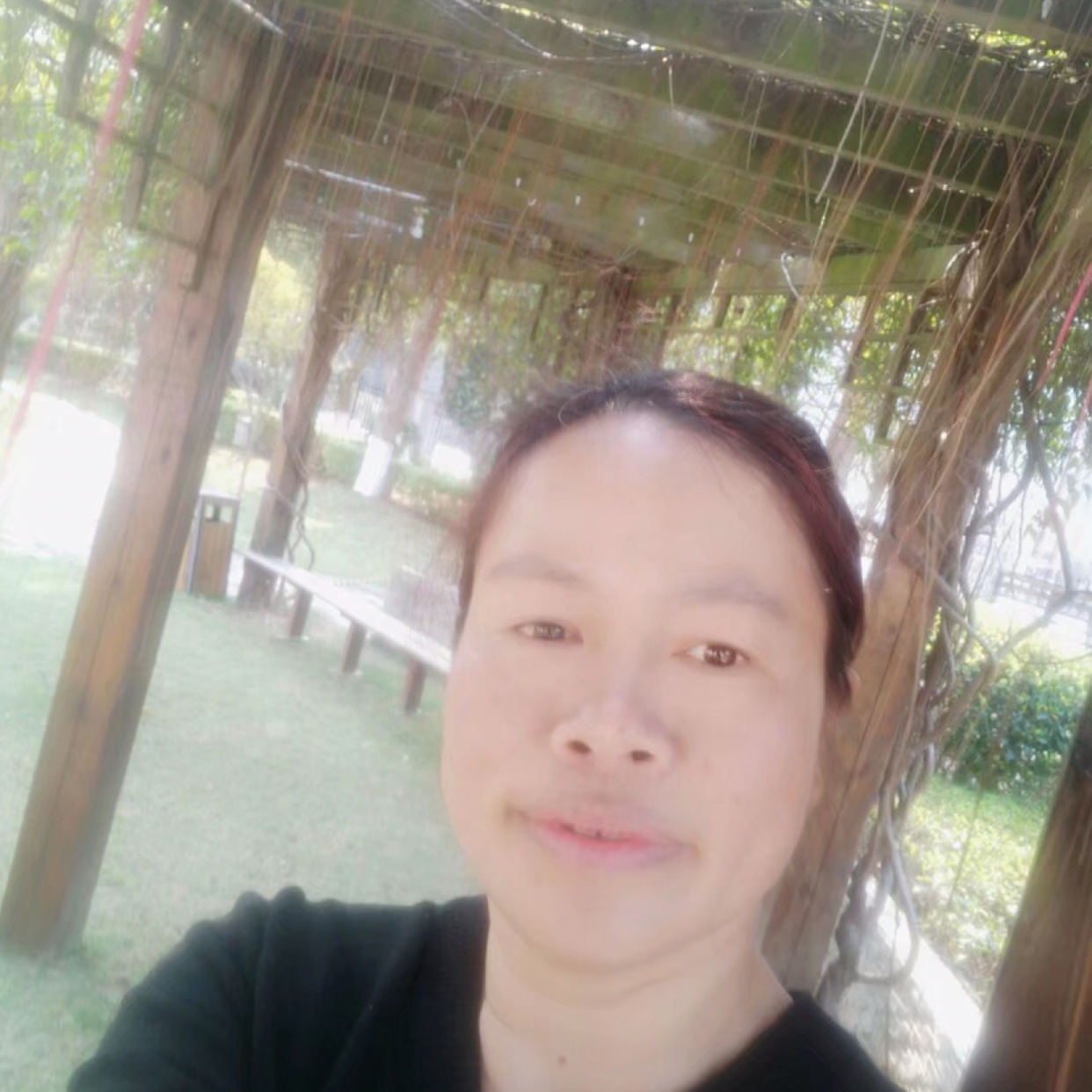 大门炙热的照片