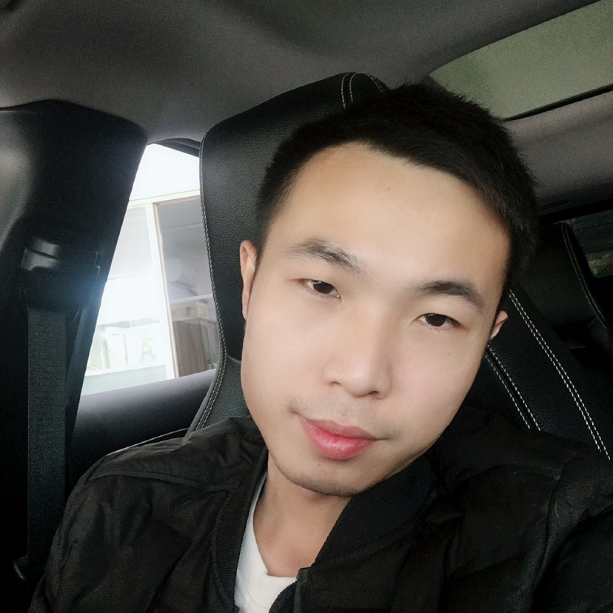 梦醒时分小六的照片