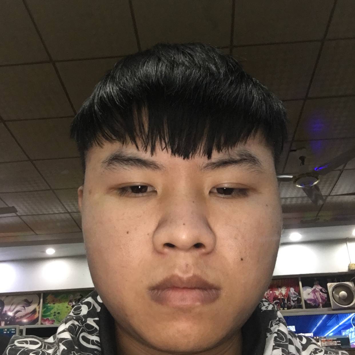 我喜欢躺着的照片