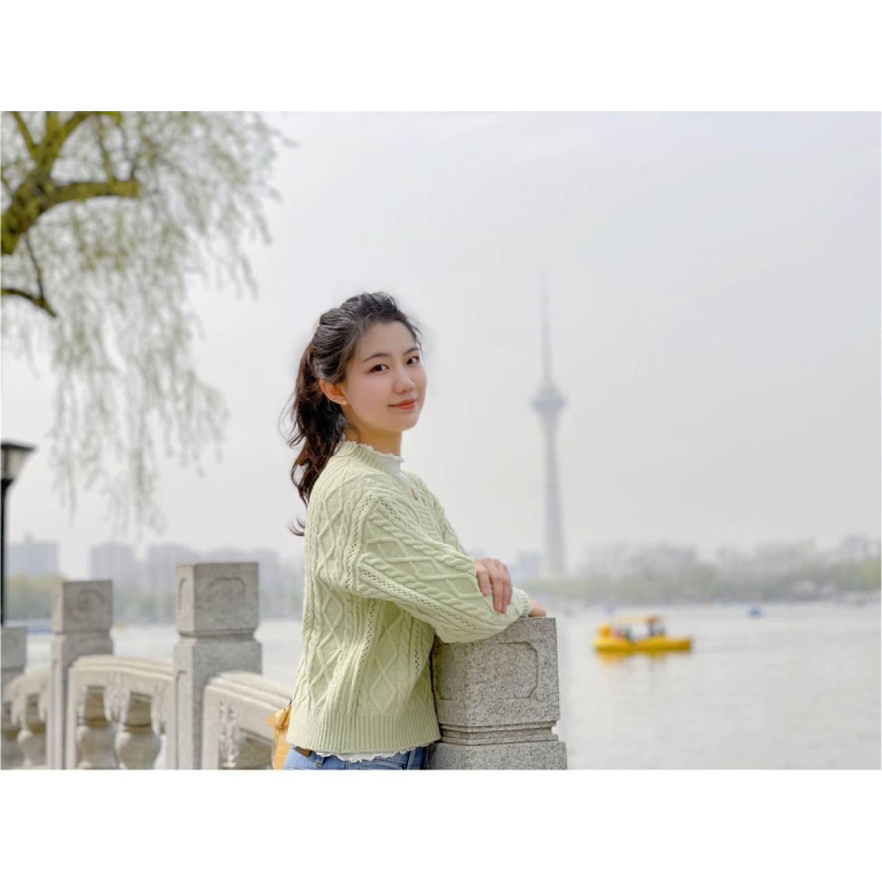 小蝴蝶凝眸甜甜的照片