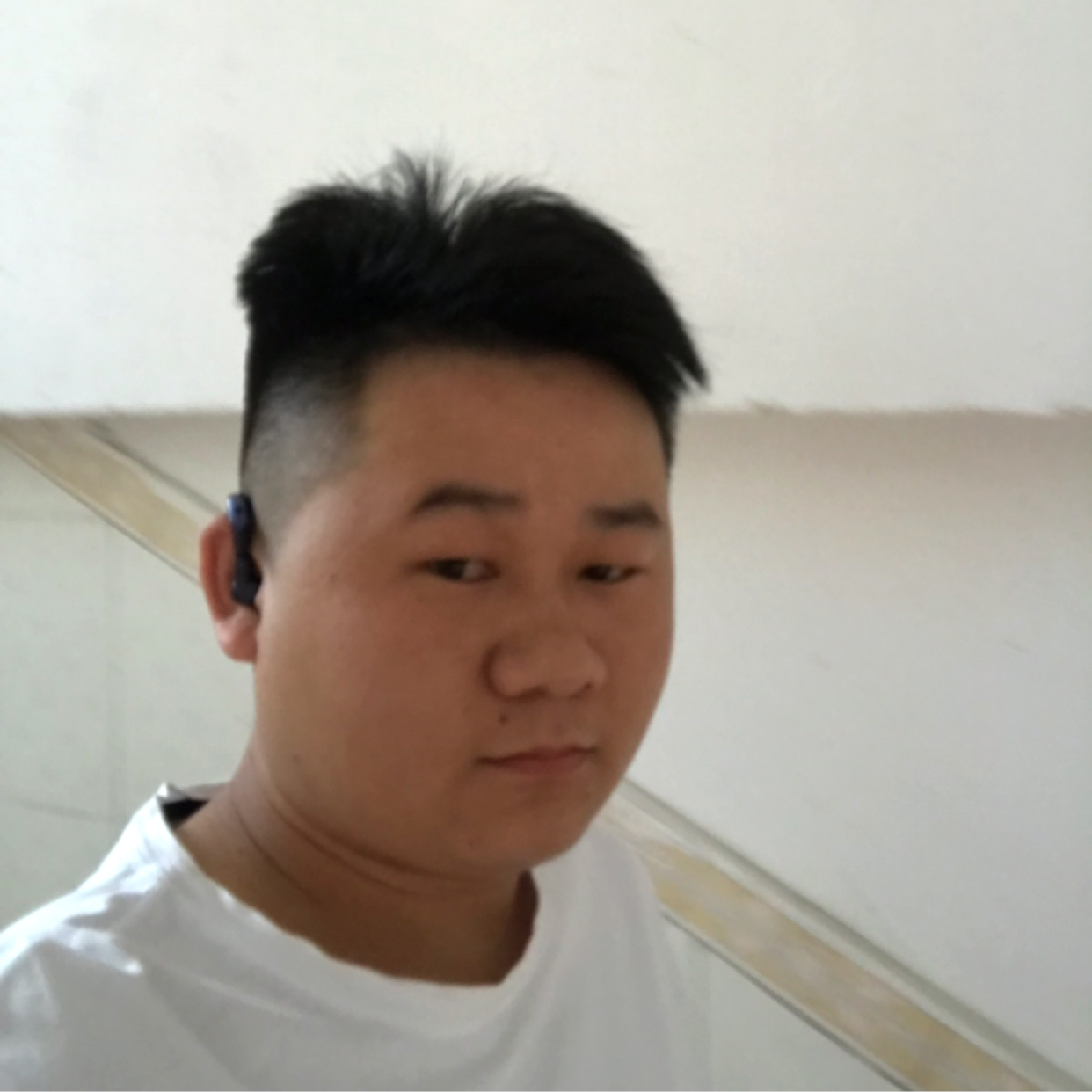 过往皆是错的照片