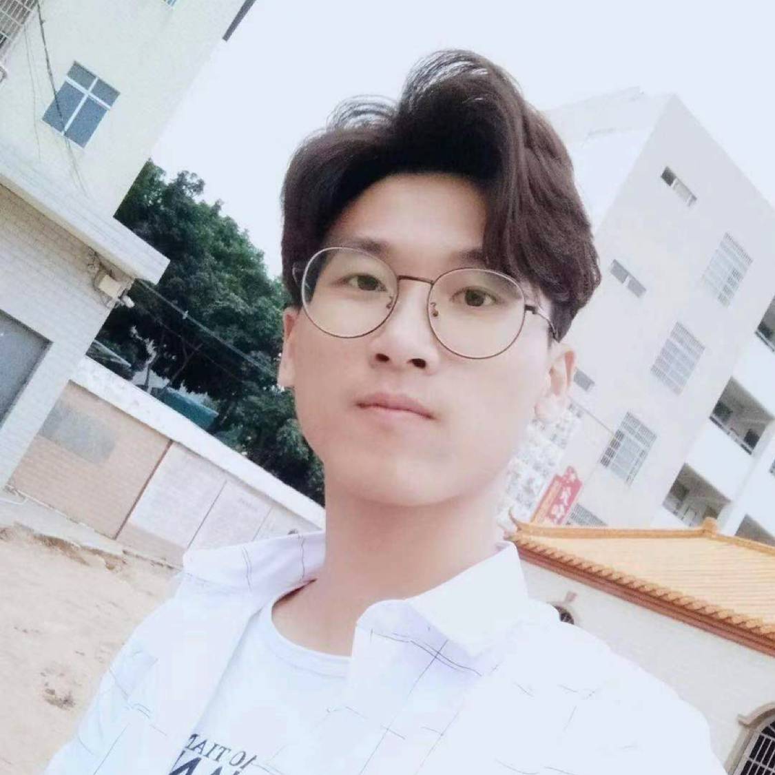 凉笙停止懵懂的照片