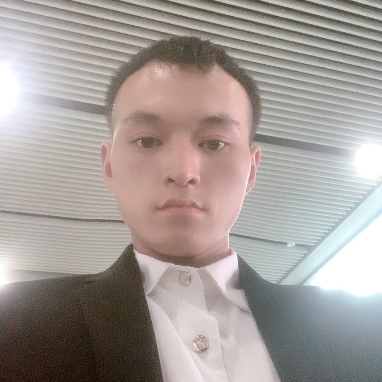 you泡不到大叔的照片