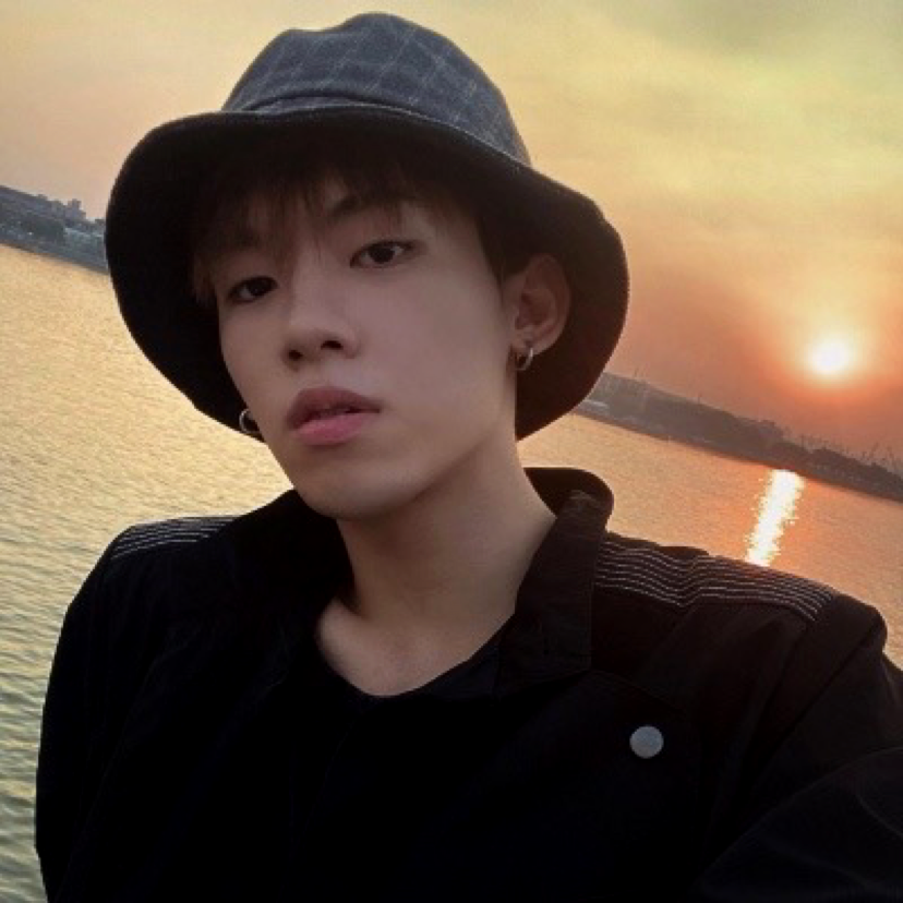 香烟回眸初夏的照片
