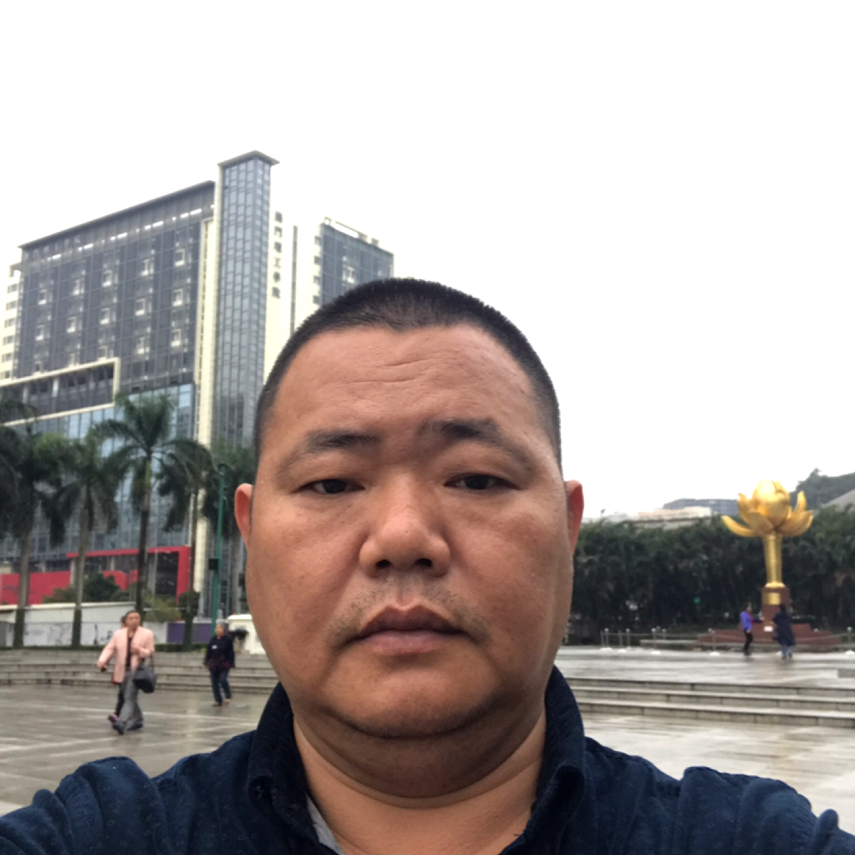 大气方白开水的照片