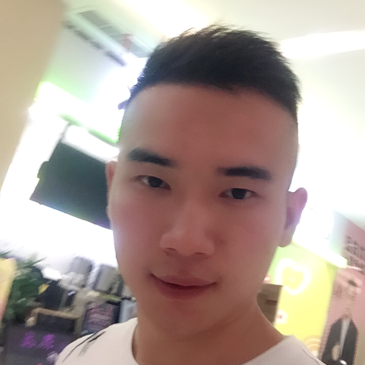 银耳汤凝眸等待的照片