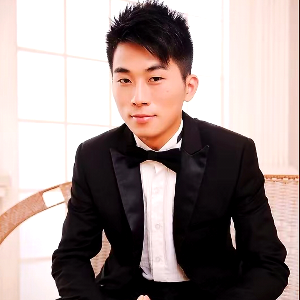 单身苦恋月饼的照片