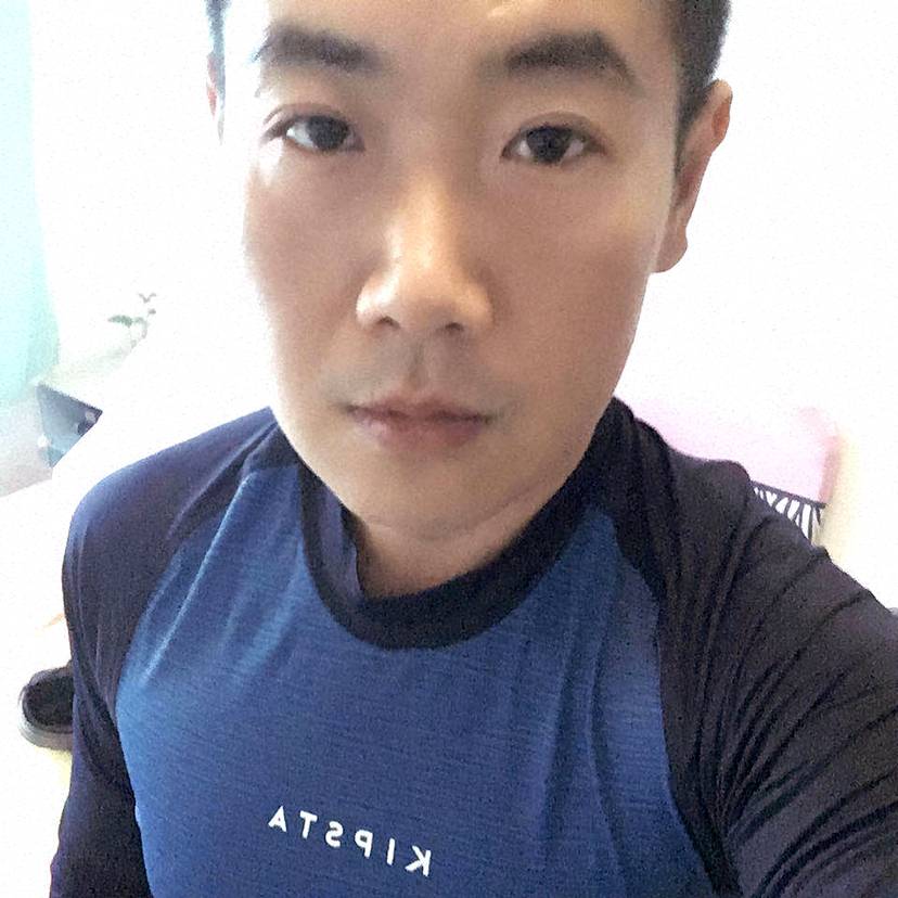 蚂蚁牙黑黑的照片