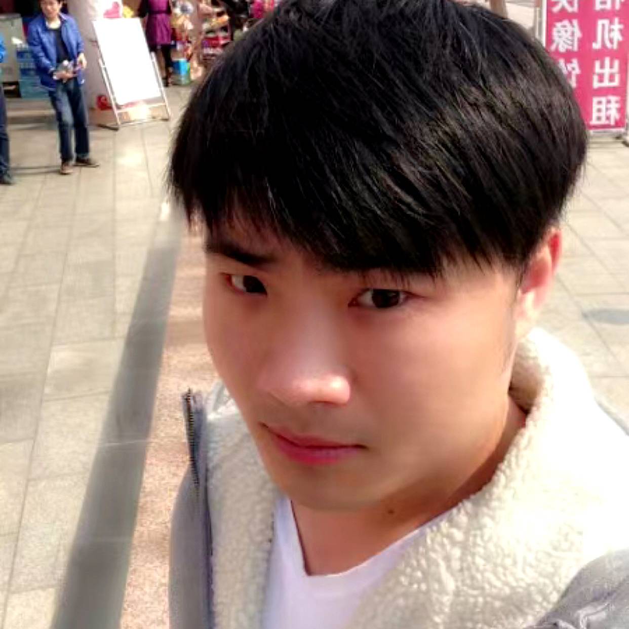 雨中的回忆1的照片