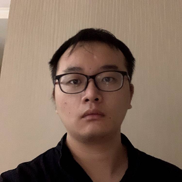 梨叶下梨花开的照片