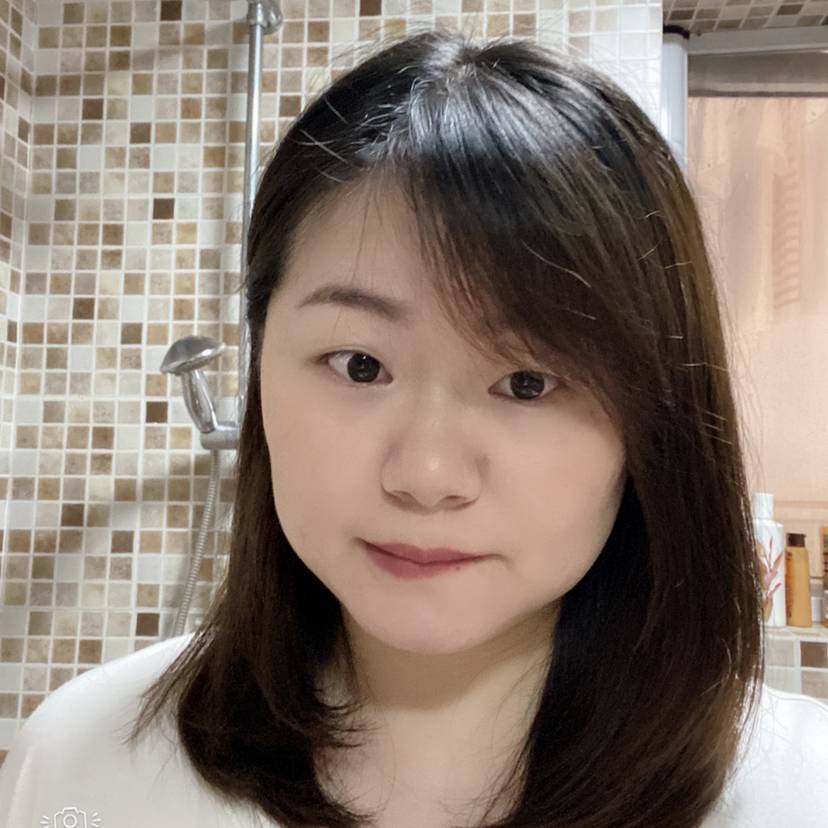 CC开心的照片