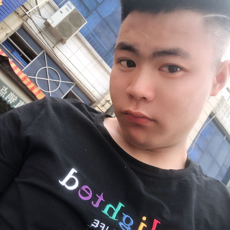 路灯相许帅气的照片
