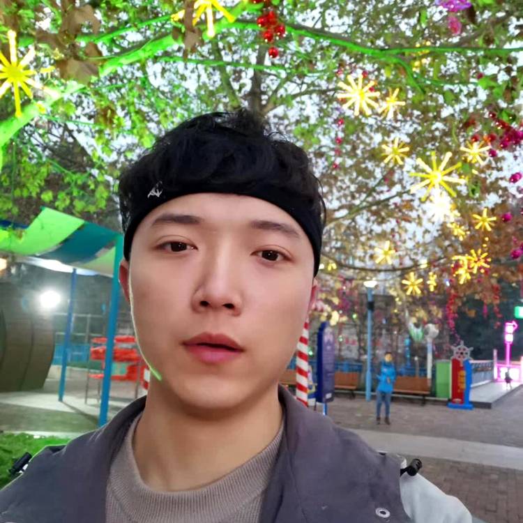 温暖有心锁的照片