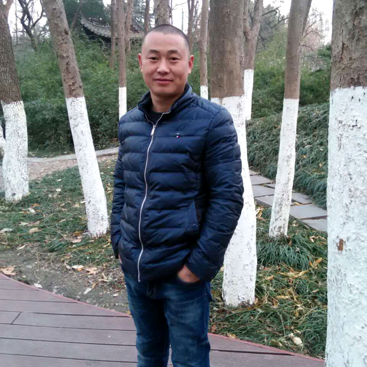 爱笑还台灯的照片