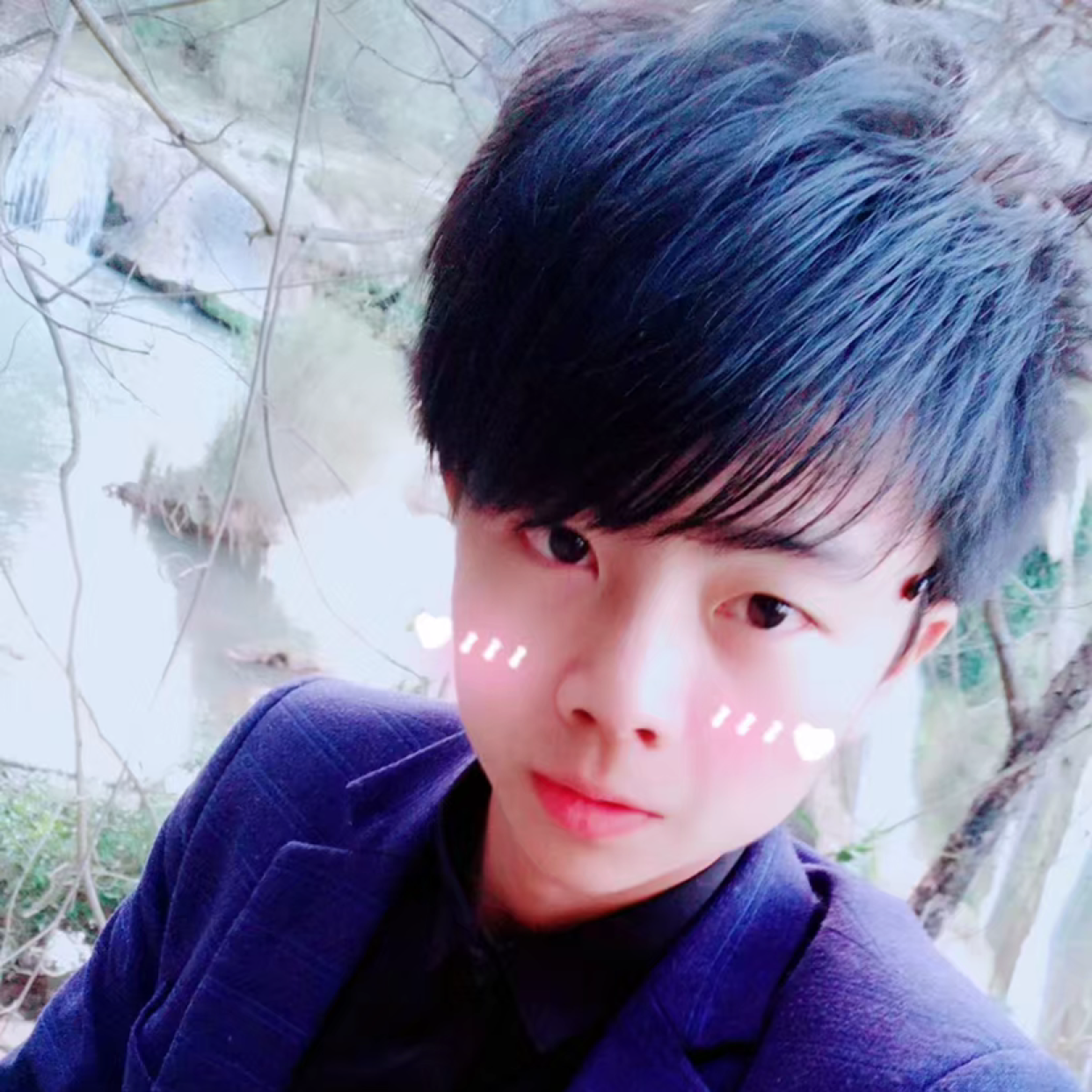 靓丽拿美女的照片